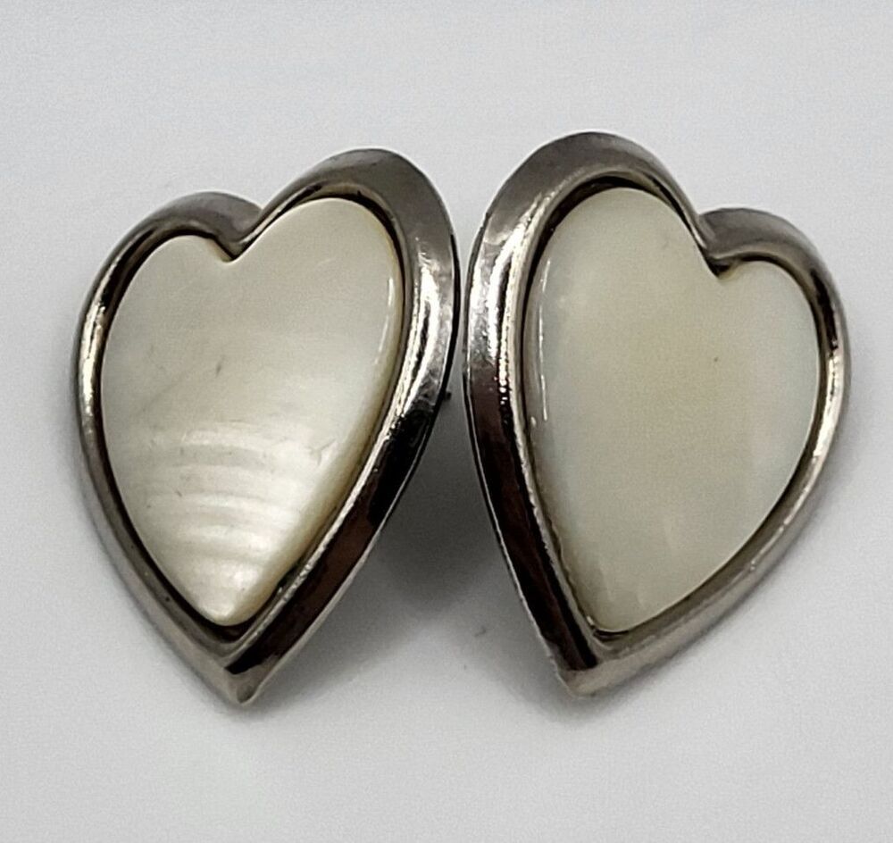 1990s Silver Tone Mother of Pearl Heart Stud Earrings Costume Fashion 0.75in